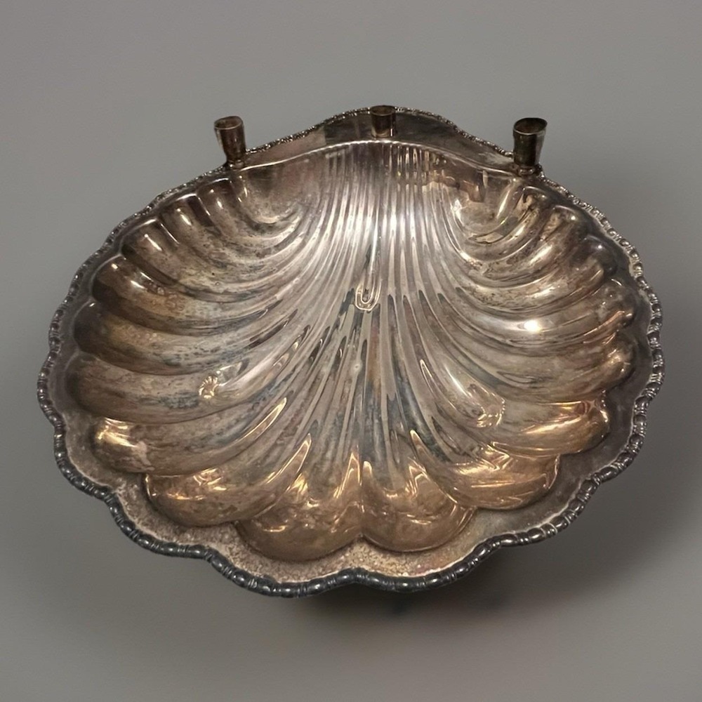 Lingard & Baker Antique‎ Silver Plated Large Clam Serving Bowl Footed Candelabra